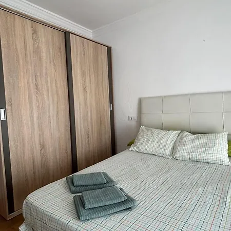 Apartamento Paseo Las Vinas * Jerez de la Frontera