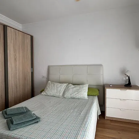 Apartment Apartamento Paseo Las Vinas